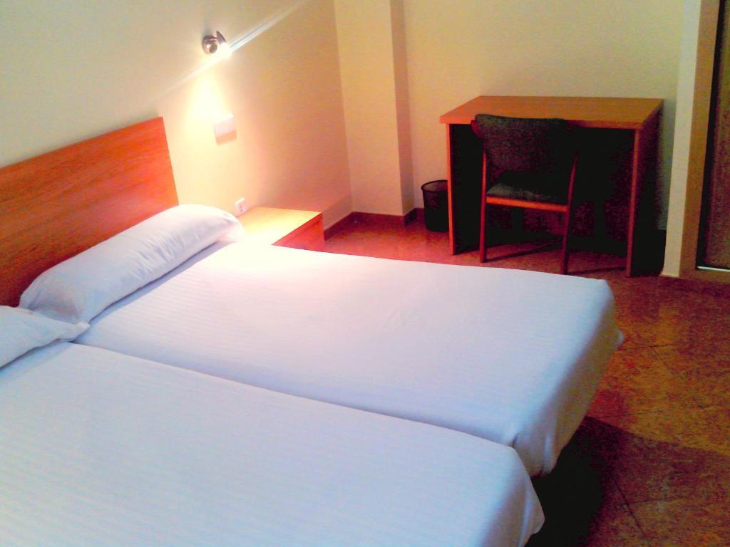 Hotel Rc Ramon Y Cajal Cuenca  Værelse billede