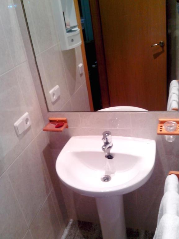 Hotel Rc Ramon Y Cajal Cuenca  Værelse billede
